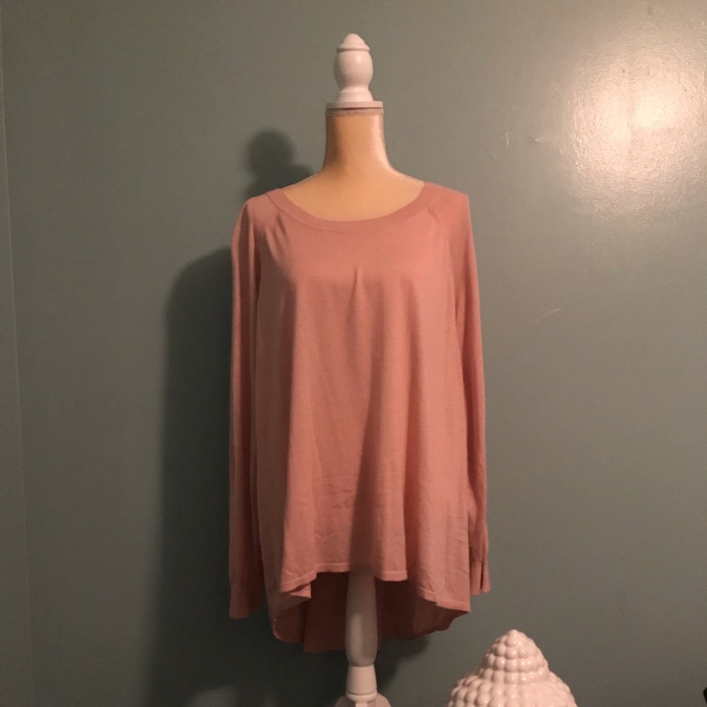 Women’s long sleeve blouse